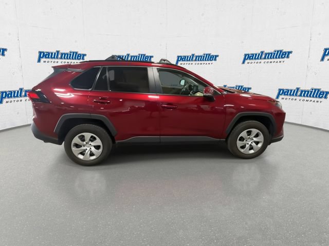 Used 2019 Toyota RAV4 LE w/ Carpet Mat Package FWD image 12