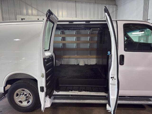 Used 2025 Chevrolet Express 2500 w/ Driver Convenience Package RWD image 12