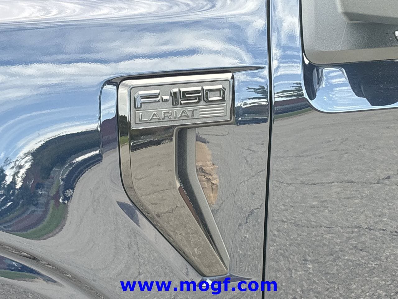 Certified 2024 Ford F150 Lariat w/ Equipment Group 502A High AWD/4WD image 31