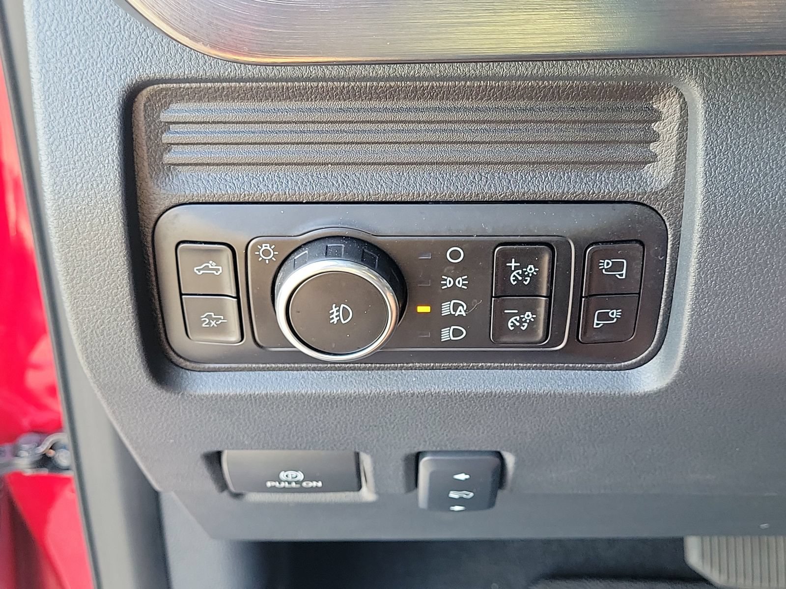 Certified 2025 Ford F250 Lariat w/ Lariat Ultimate Package AWD/4WD image 30