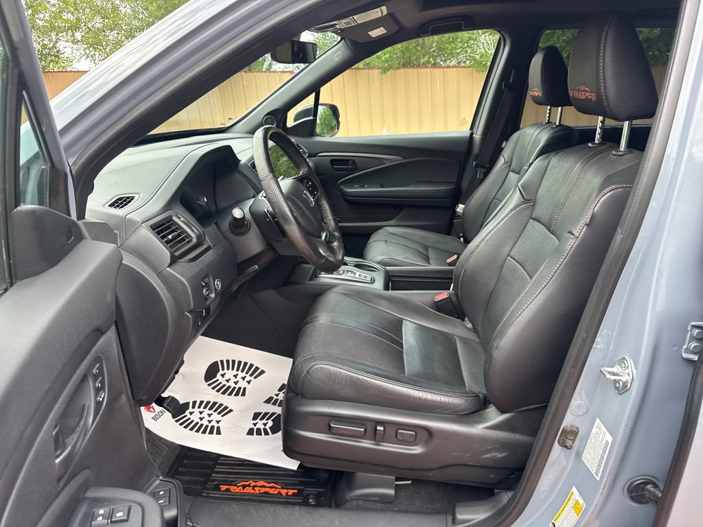Used 2023 Honda Passport TrailSport image 11
