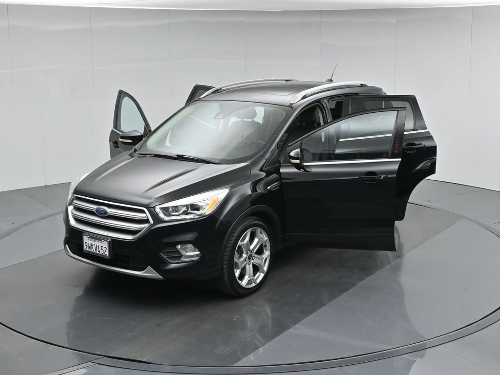 Certified 2017 Ford Escape Titanium w/ Equipment Group 301A image 41