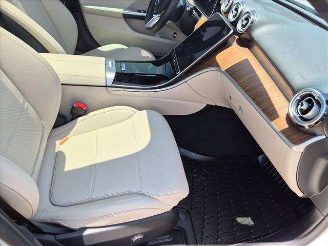Used 2023 Mercedes-Benz C 300 Sedan image 22