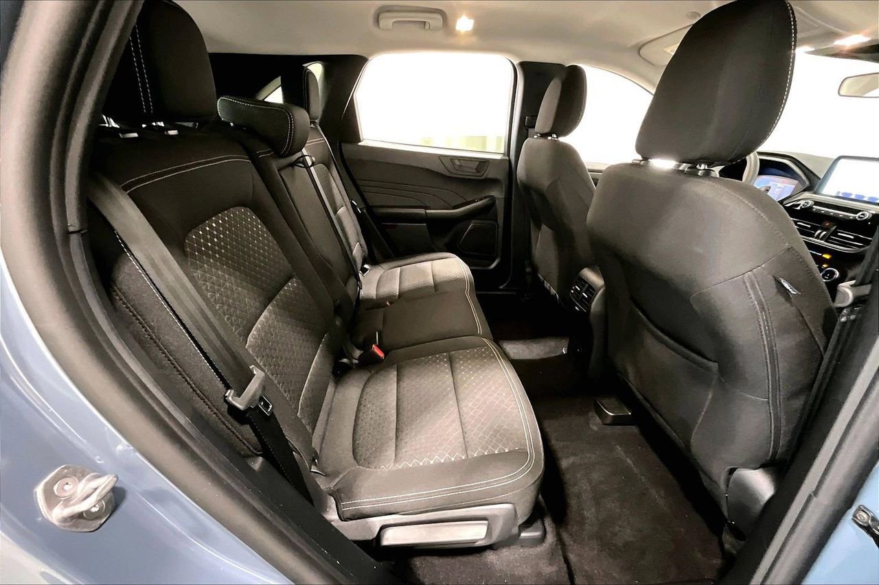 Certified 2025 Ford Escape Active FWD image 20