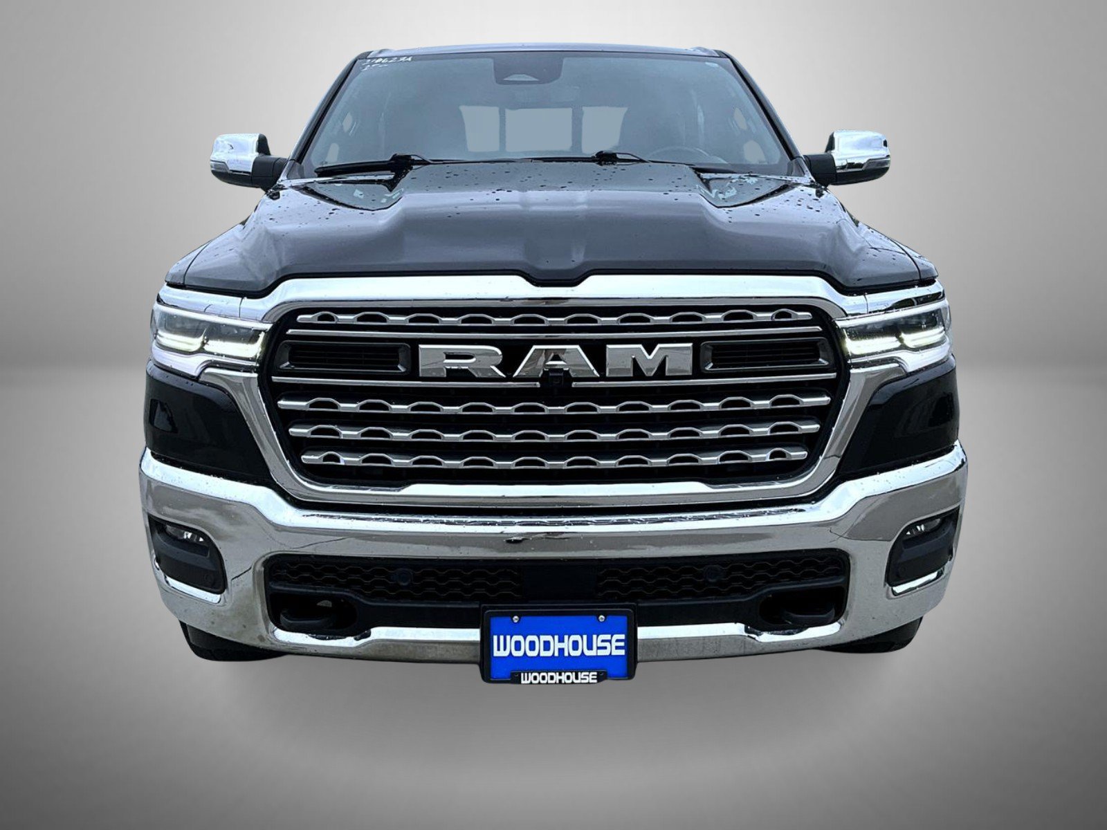 Used 2025 RAM 1500 Limited AWD/4WD image 2