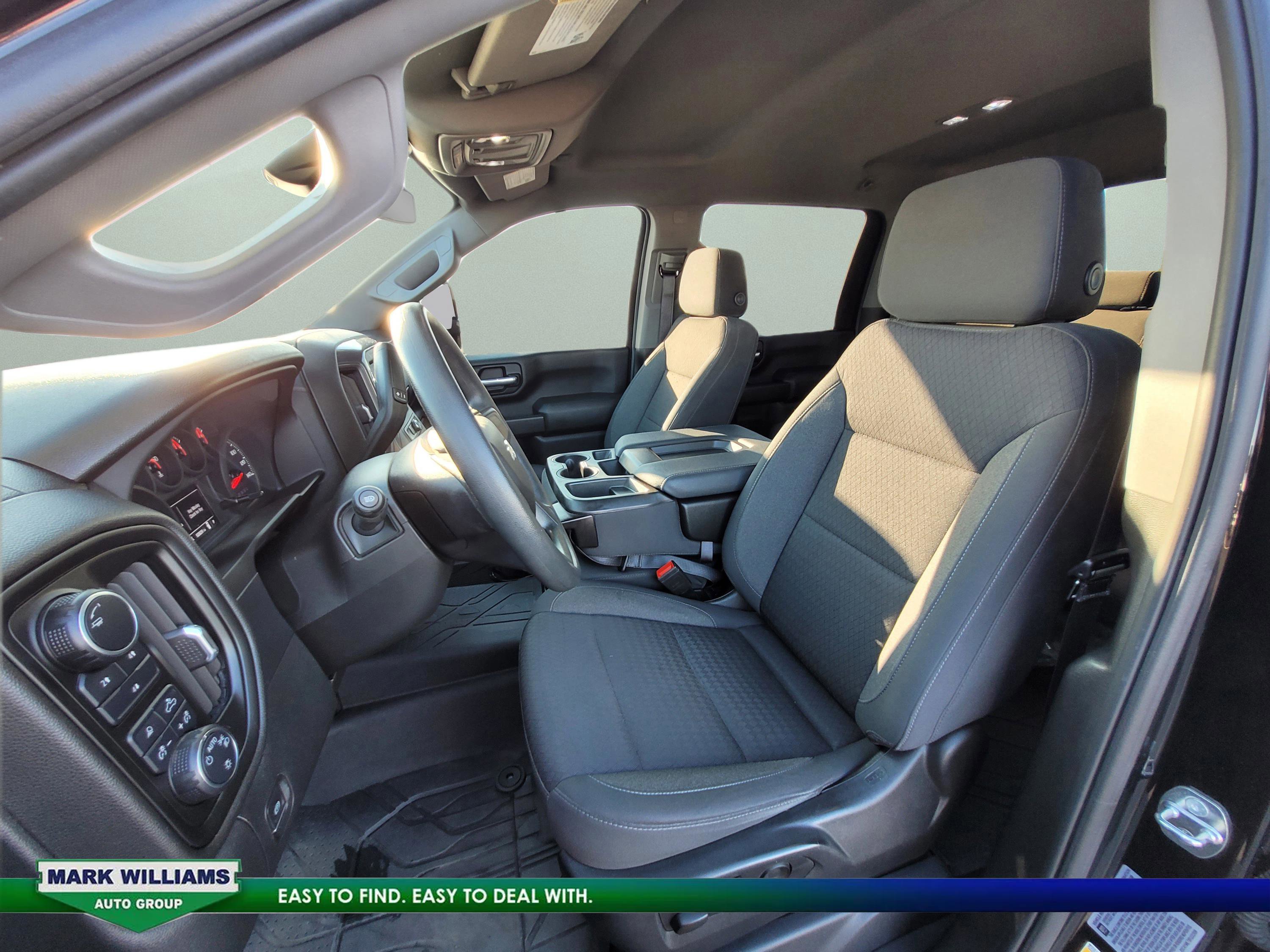 Used 2024 Chevrolet Silverado 2500 Custom w/ Custom Value Package image 25