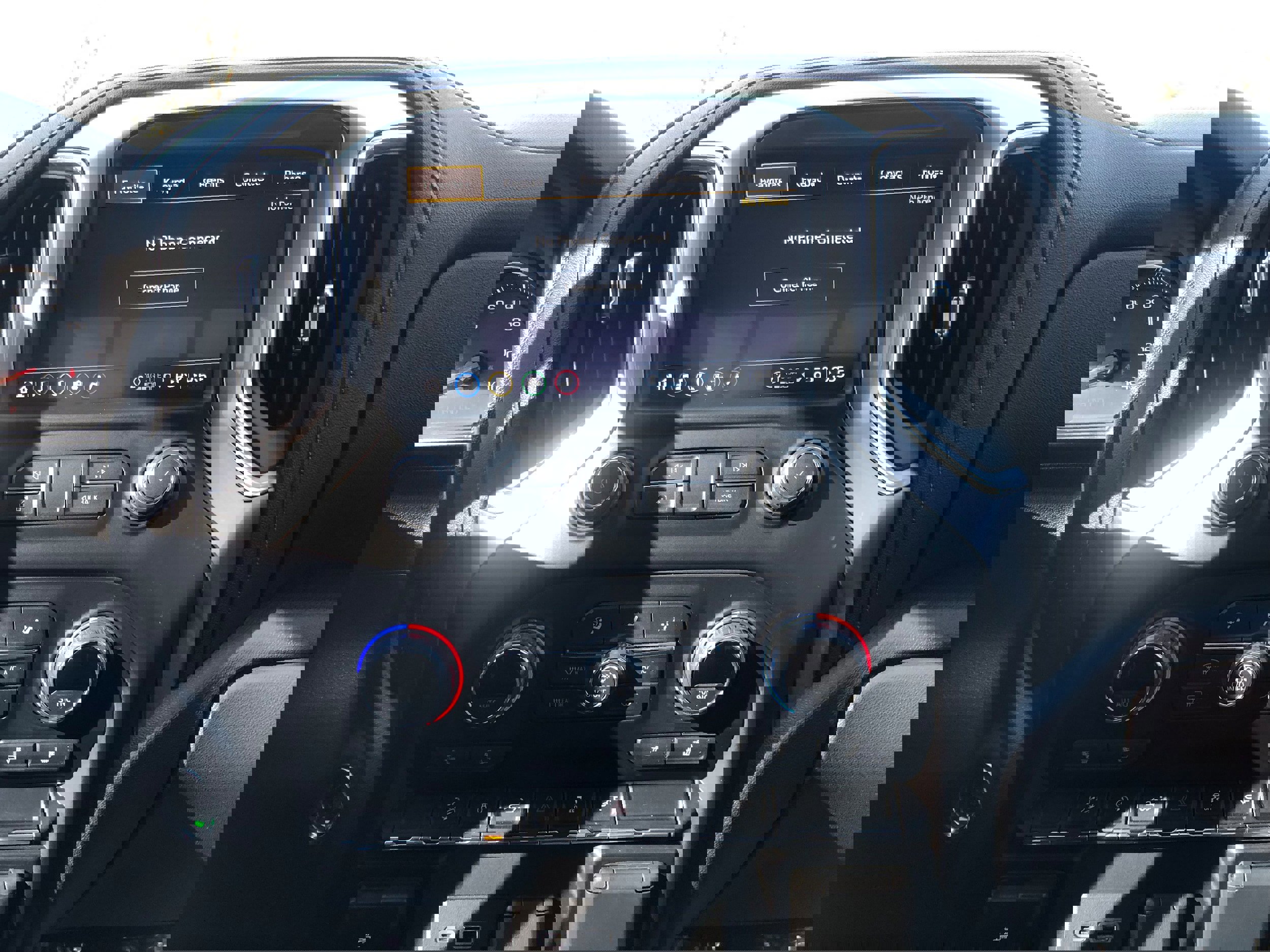 Used 2021 Chevrolet Silverado 1500 LT Trail Boss w/ Convenience Package II image 13