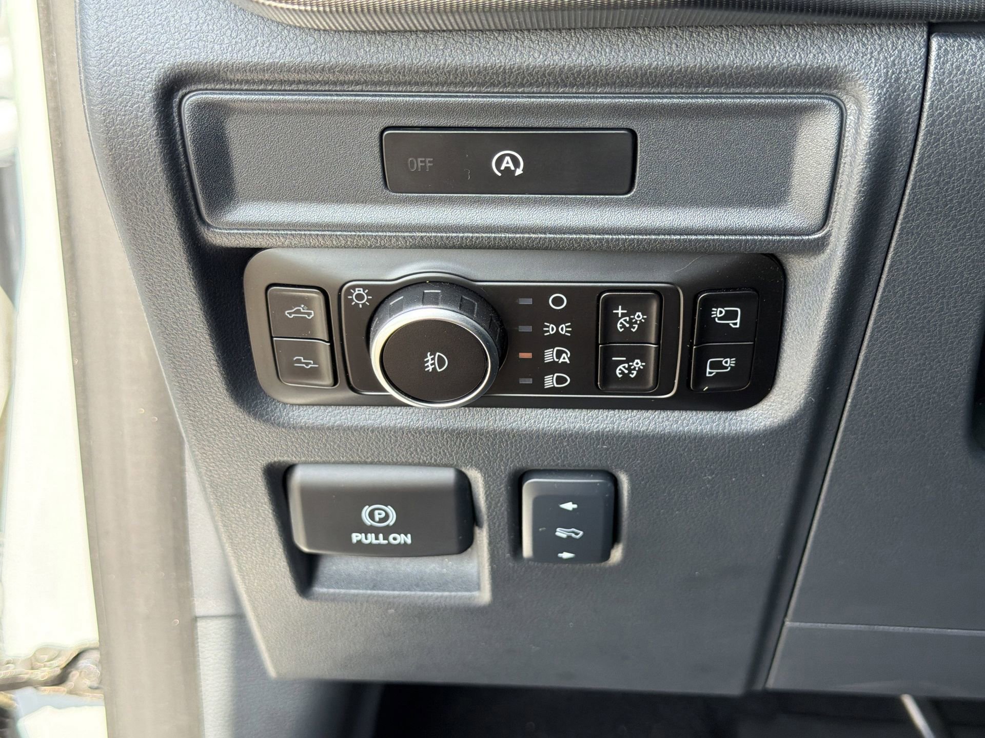 Certified 2025 Ford F150 Raptor image 23