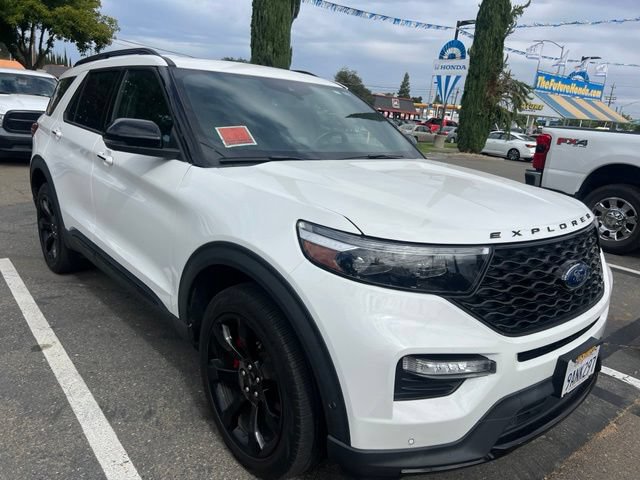 Certified 2022 Ford Explorer ST AWD/4WD image 4