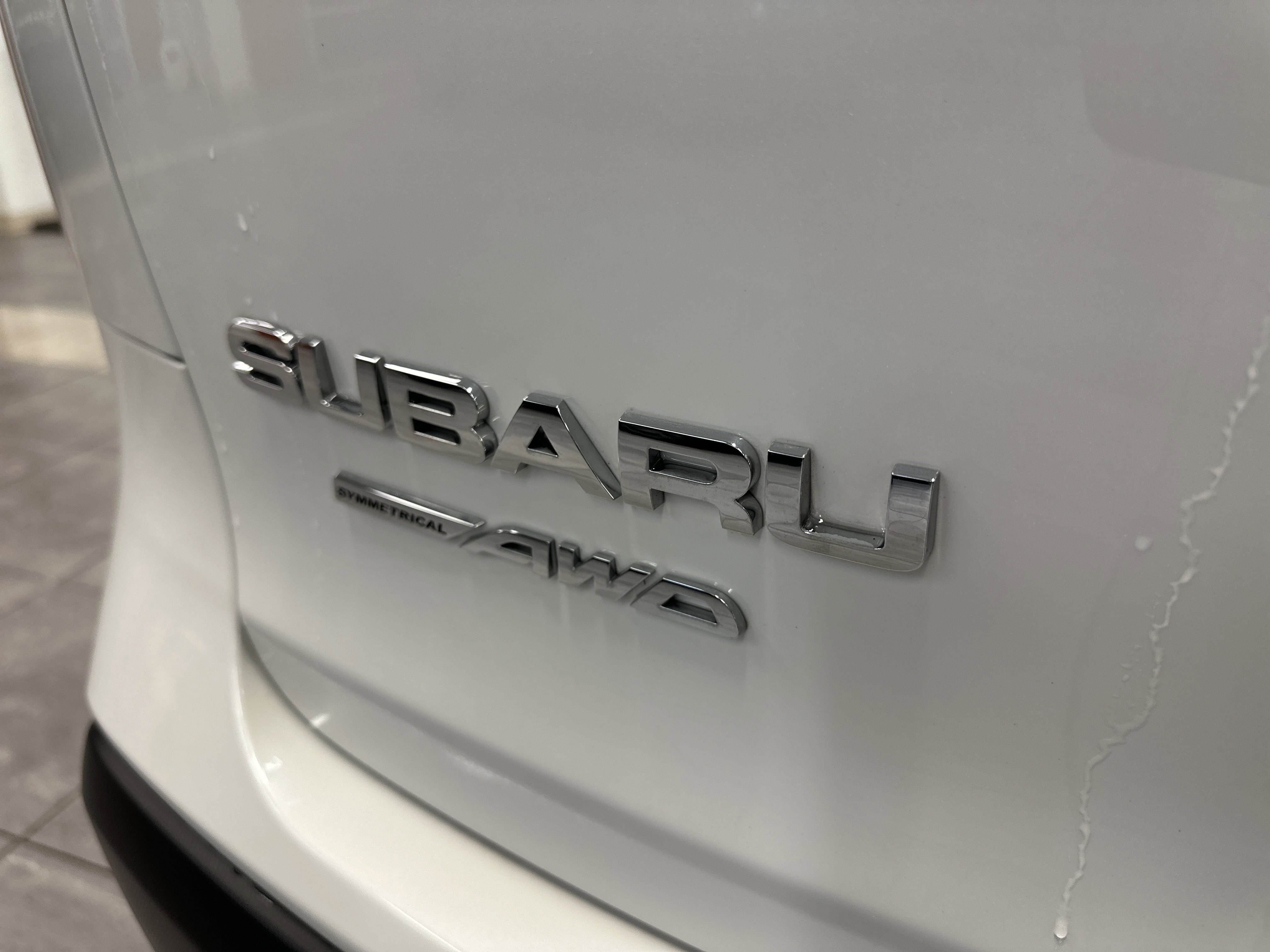 Used 2024 Subaru Ascent Premium w/ Convenience Package image 10