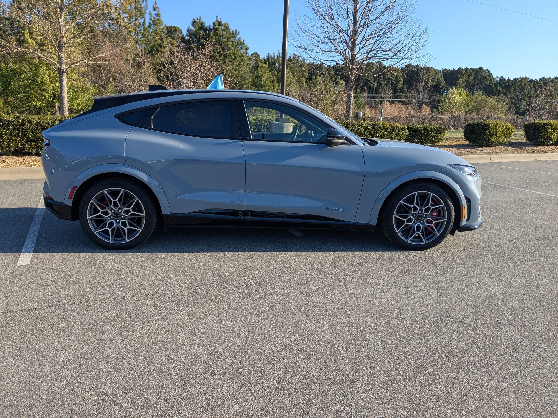 Certified 2025 Ford Mustang Mach-E GT image 3