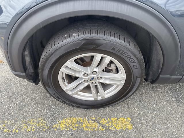 Certified 2022 Ford Explorer XLT w/ Class IV Trailer Tow Package image 16