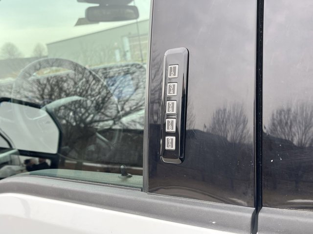 Certified 2023 Ford F250 XLT AWD/4WD image 7