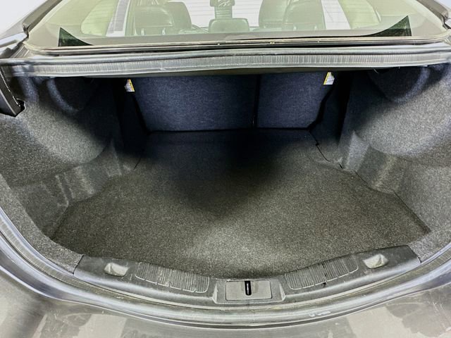 Certified 2017 Ford Fusion SE w/ Equipment Group 202A image 31