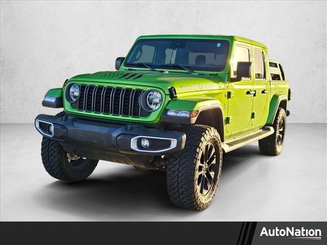 Used 2025 Jeep Gladiator Sport image 1