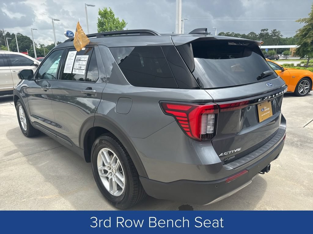 Certified 2026 Ford Explorer Active w/ Active Comfort Package RWD image 4