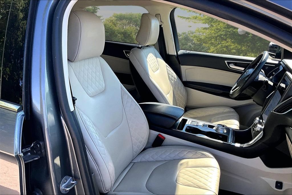 Certified 2023 Ford Edge Titanium w/ Cargo Accessory Package AWD/4WD image 7