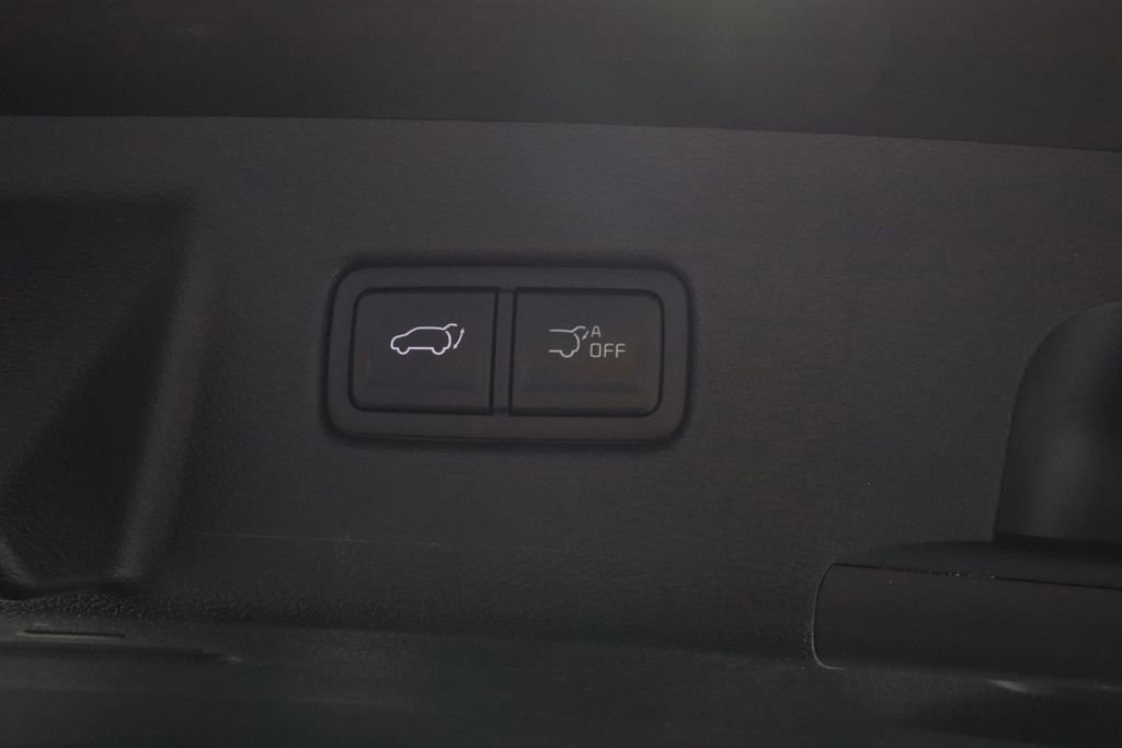 Used 2025 Kia Telluride S image 21