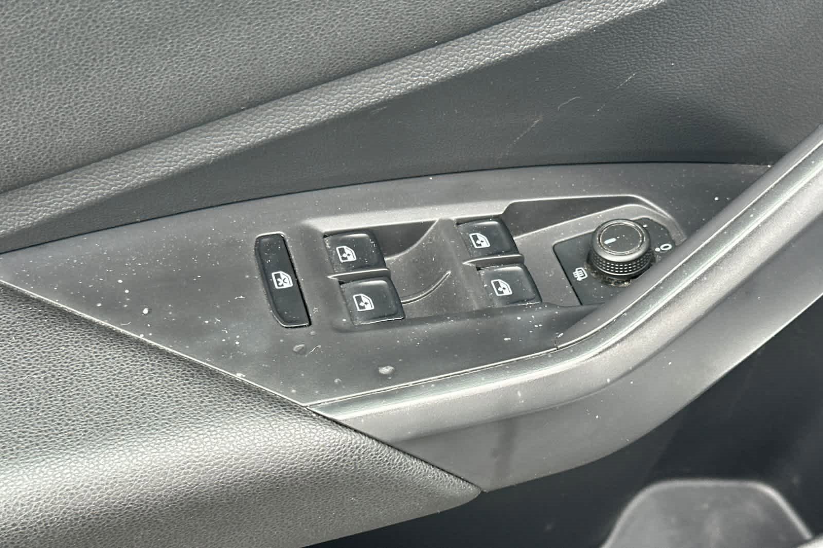 Used 2020 Volkswagen Jetta SEL image 14