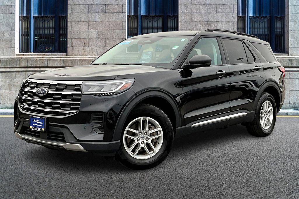 Certified 2025 Ford Explorer Active video 2