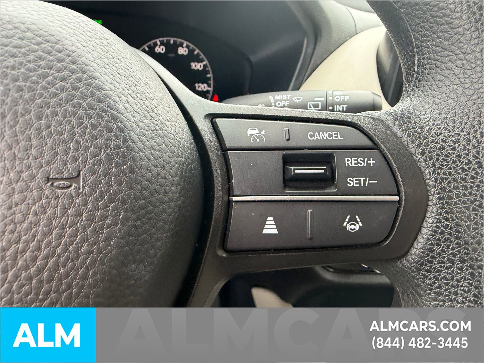Used 2023 Honda HR-V LX image 21