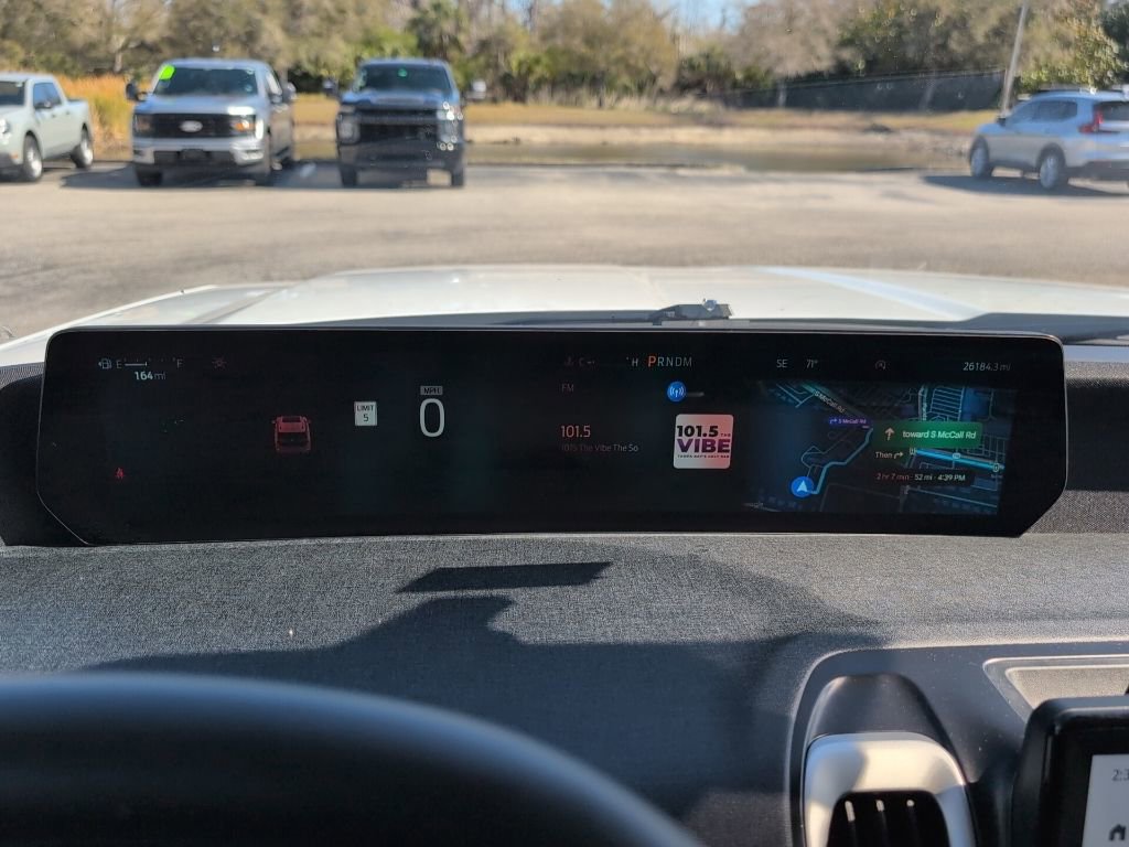 Certified 2025 Ford Expedition Active image 17