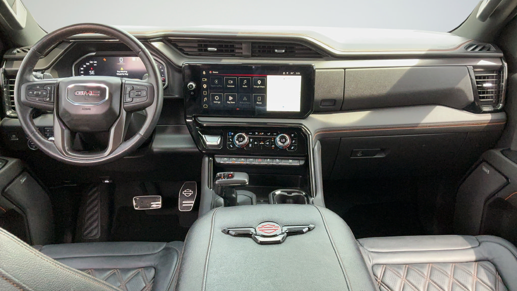 Used 2022 GMC Sierra 1500 AT4 w/ AT4 Premium Package AWD/4WD image 7