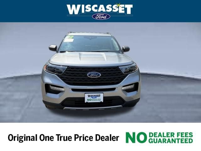 Certified 2022 Ford Explorer XLT w/ Equipment Group 202A image 9