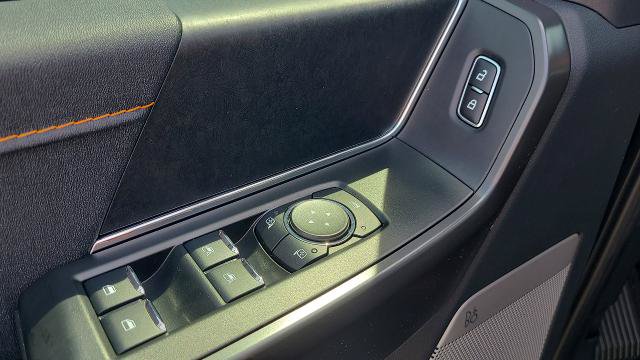 Certified 2025 Ford F150 Tremor AWD/4WD image 28