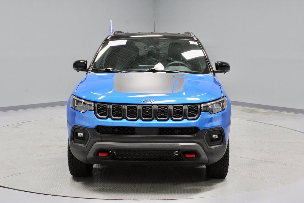 Used 2024 Jeep Compass Trailhawk w/ Trailhawk Elite Group image 8