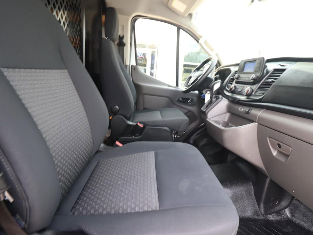 Certified 2024 Ford Transit 250 Low Roof w/ Exterior Upgrade Package RWD image 6