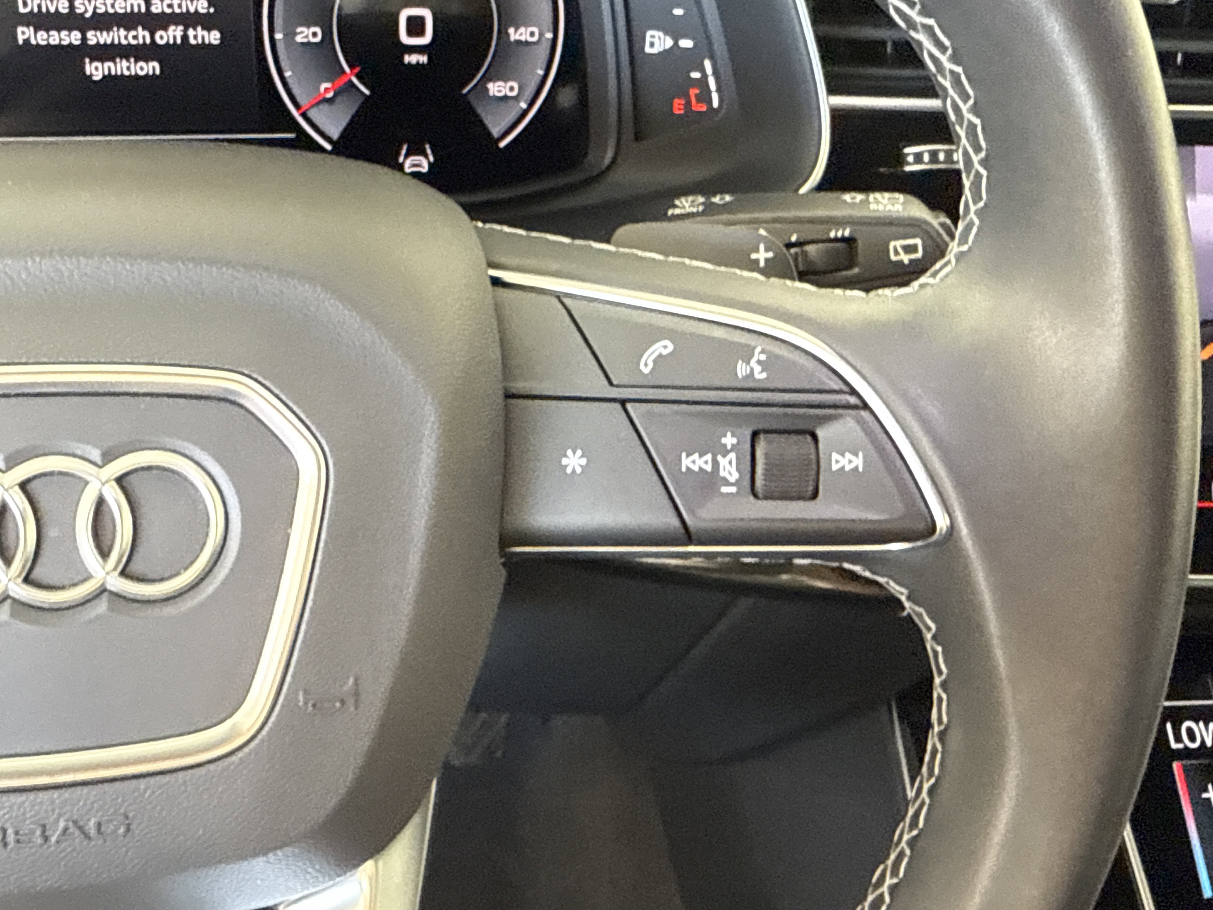 Used 2025 Audi Q7 2.0T Premium w/ Convenience Package image 24