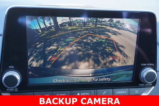 Used 2025 Nissan Altima 2.5 SV image 13