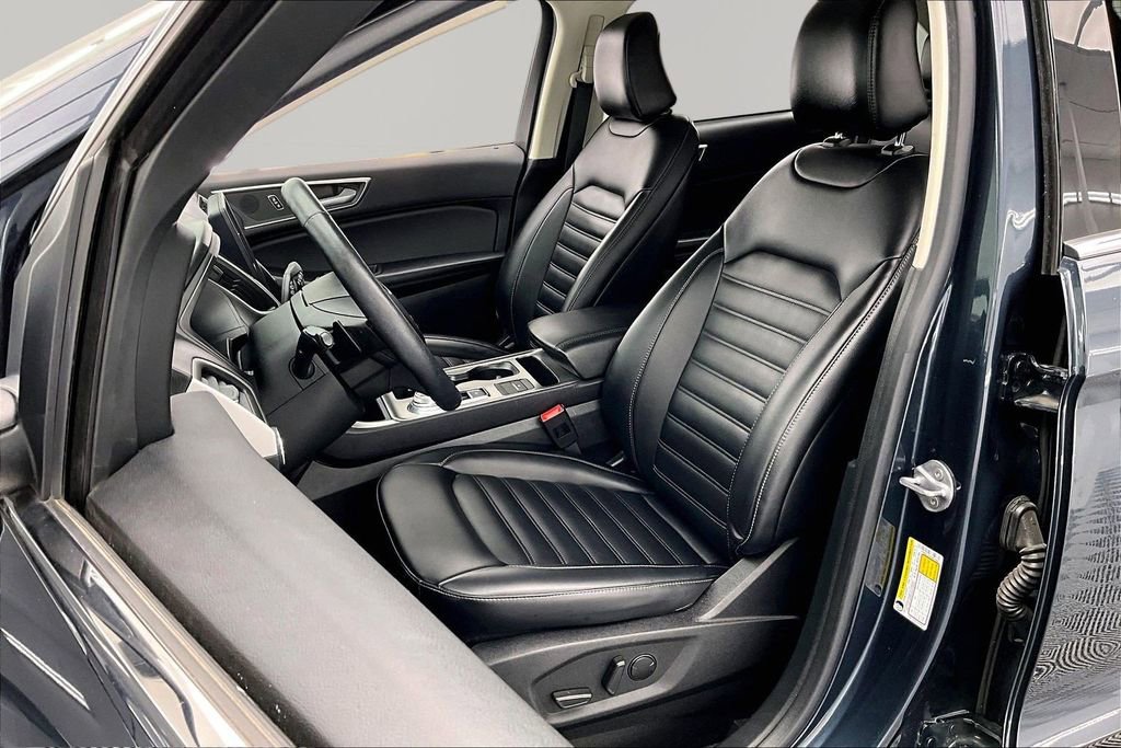 Certified 2022 Ford Edge SEL w/ Convenience Package AWD/4WD image 25