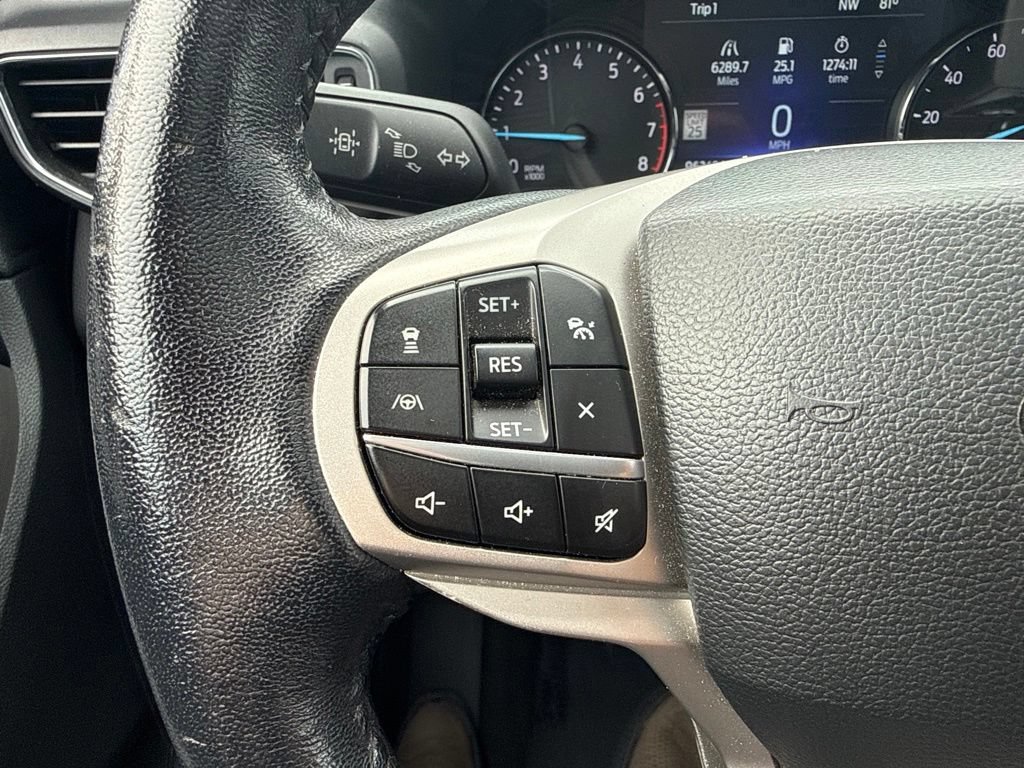 Certified 2022 Ford Explorer XLT w/ Equipment Group 202A AWD/4WD image 21
