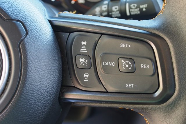 Used 2024 Jeep Wrangler Unlimited Sport AWD/4WD image 23