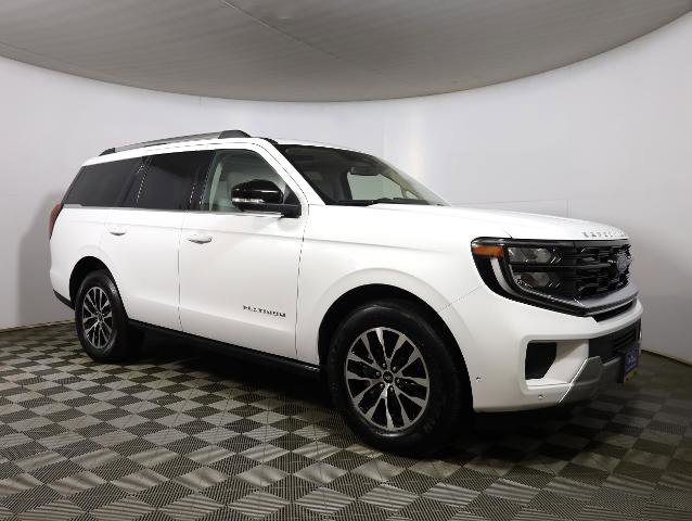 Certified 2025 Ford Expedition Platinum AWD/4WD image 4