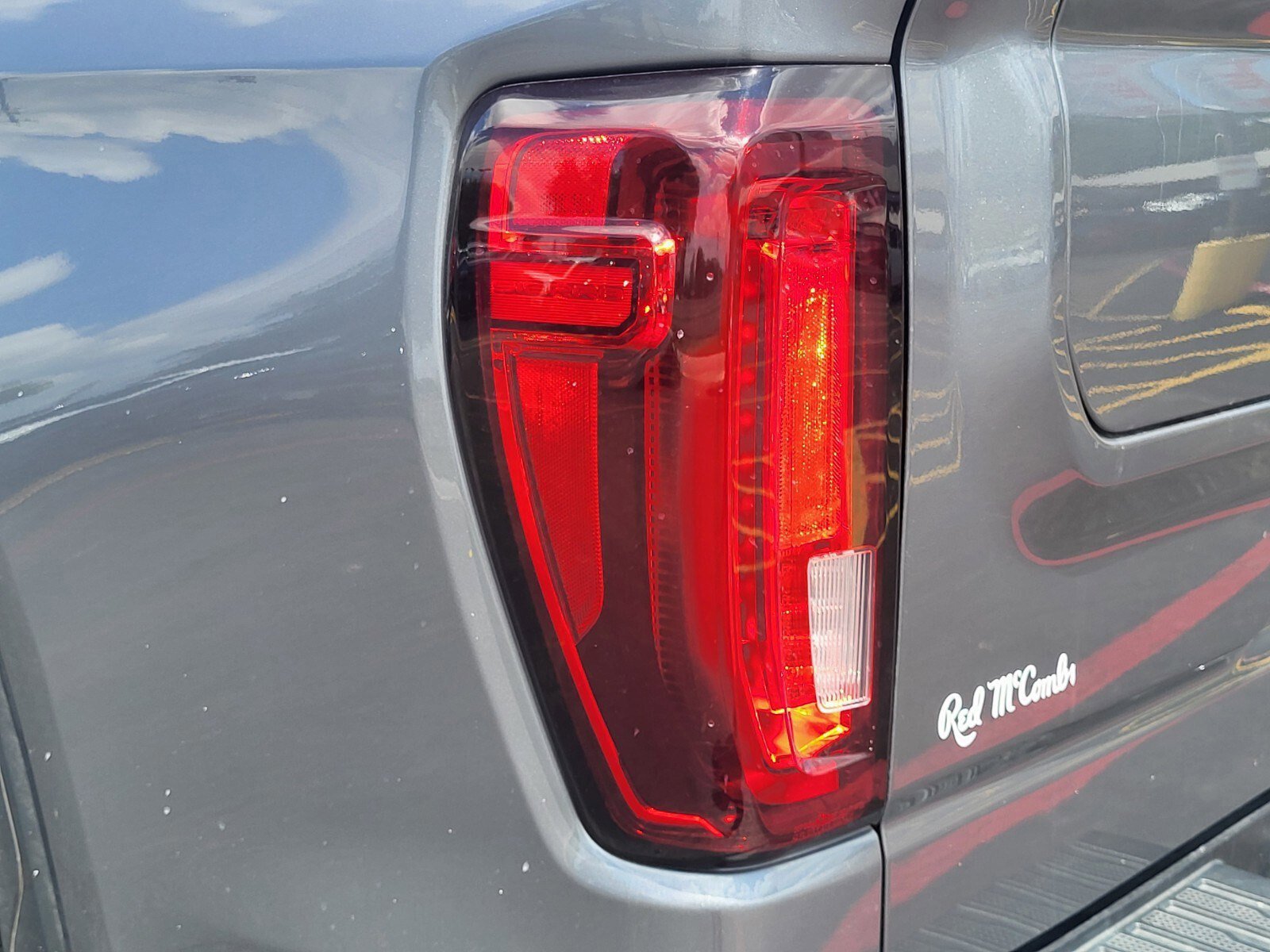 Used 2021 GMC Sierra 1500 AT4 AWD/4WD image 10