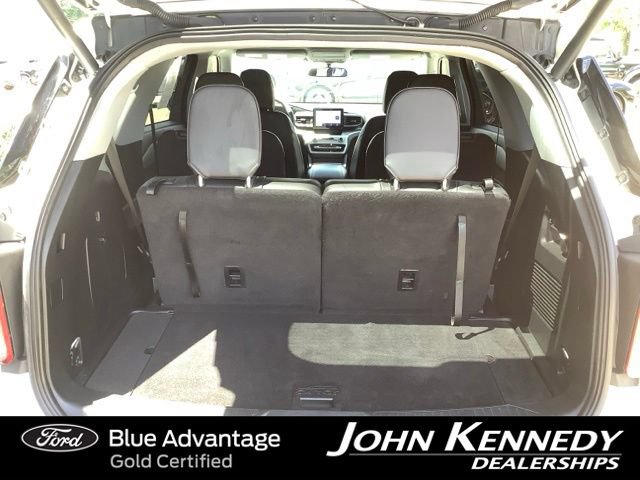 Certified 2023 Ford Explorer XLT w/ Equipment Group 202A AWD/4WD image 34