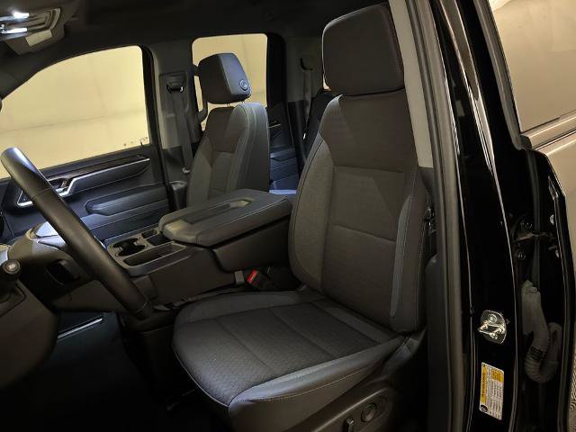 Used 2025 GMC Sierra 1500 Elevation AWD/4WD image 16