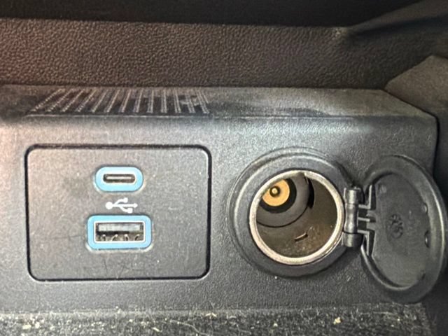 Certified 2022 Ford Escape SEL AWD/4WD image 35
