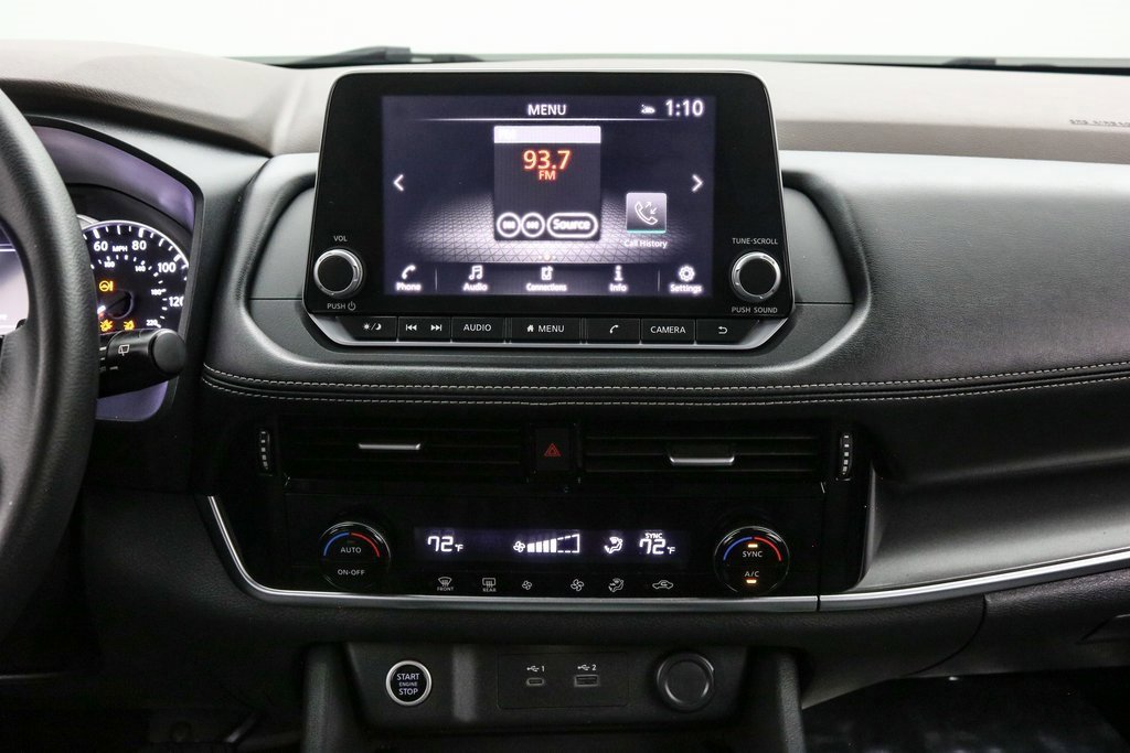 Used 2021 Nissan Rogue SV image 15