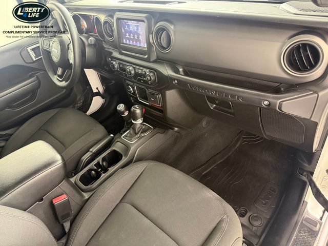 Used 2022 Jeep Wrangler Unlimited Sport AWD/4WD image 21