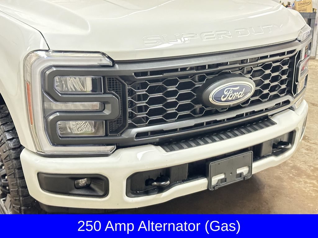 Certified 2024 Ford F250 Lariat w/ Tremor Off-Road Package AWD/4WD image 16