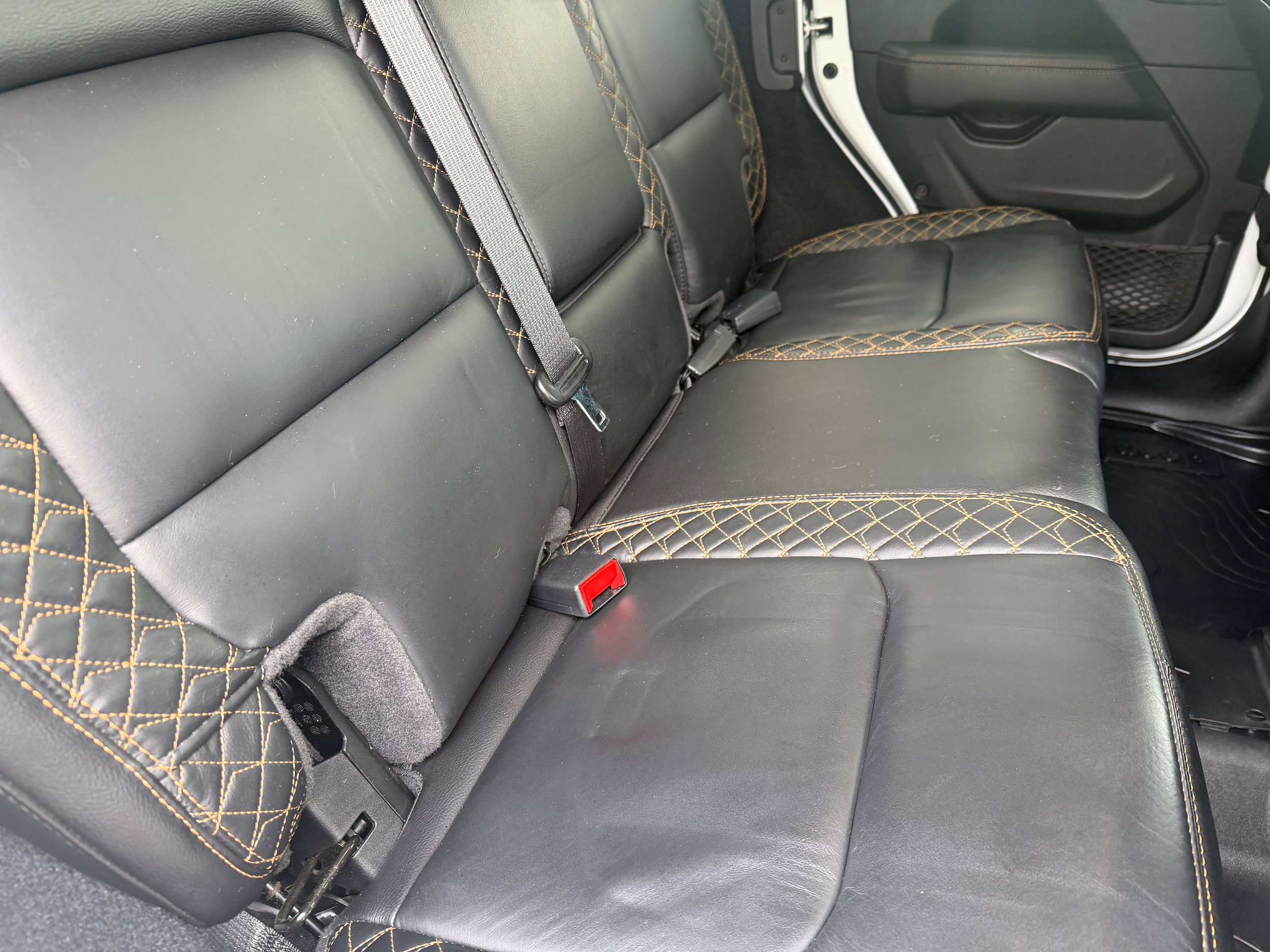 Used 2021 Jeep Wrangler Unlimited Sahara AWD/4WD image 23
