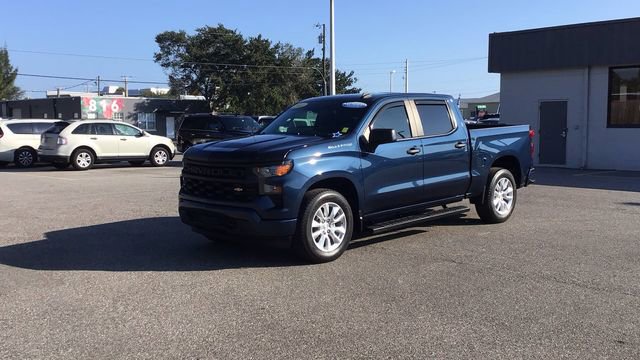 Used 2022 Chevrolet Silverado 1500 Custom image 2