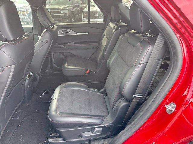 Certified 2025 Ford Explorer ST AWD/4WD image 22
