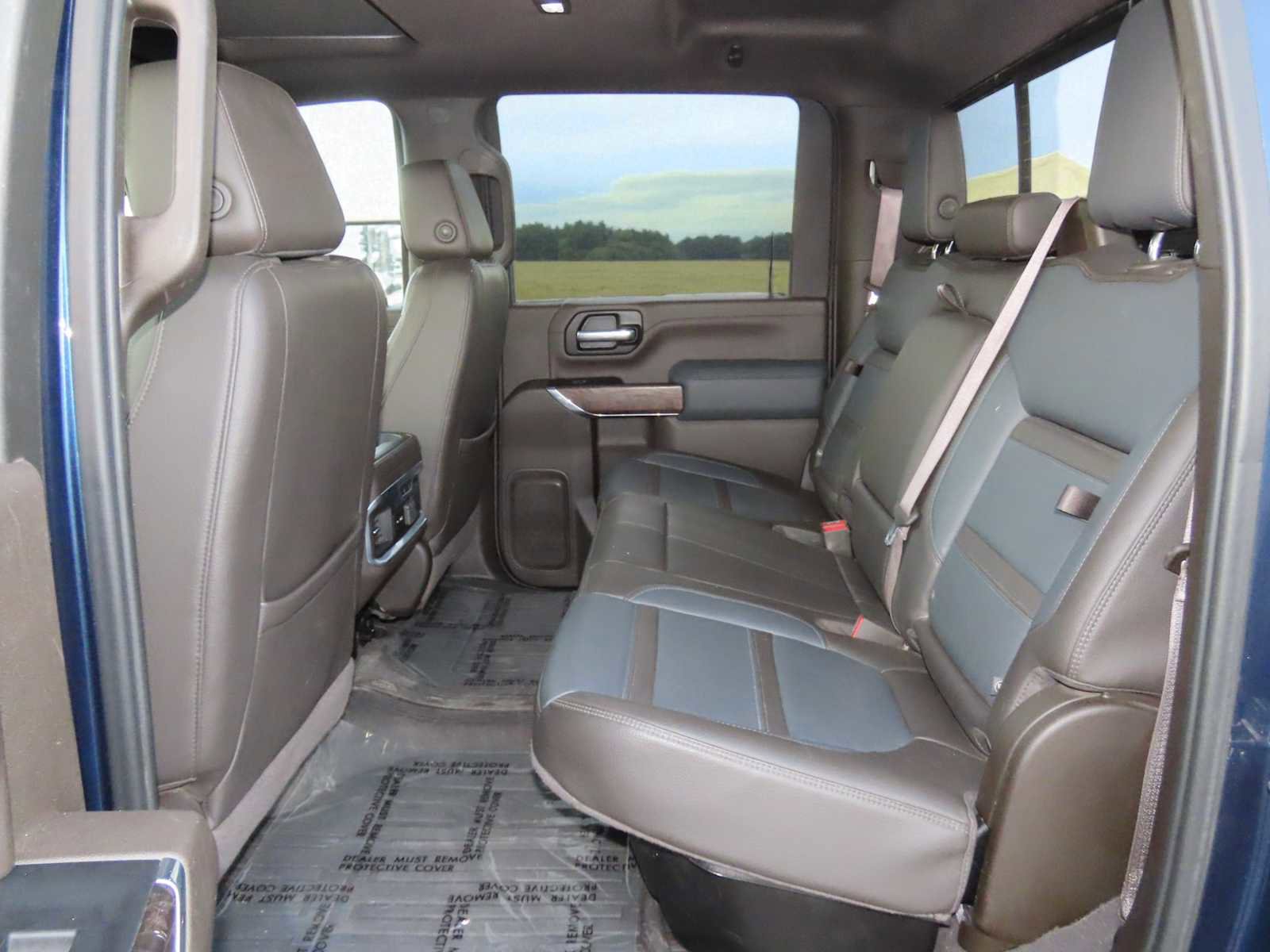 Used 2022 GMC Sierra 3500 Denali w/ Denali Ultimate Package image 20
