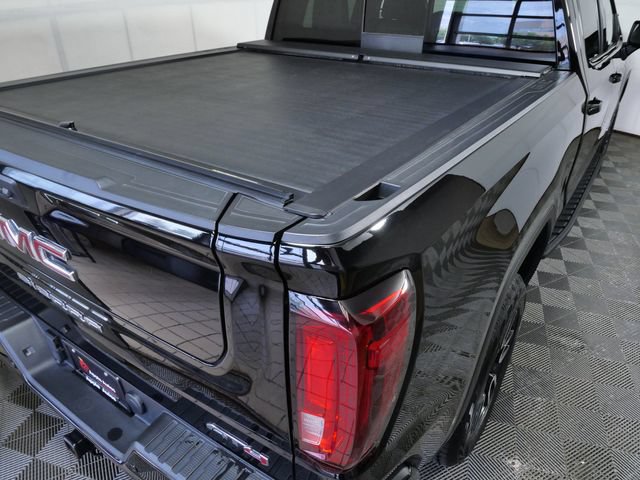 Used 2024 GMC Sierra 1500 AT4 w/ Technology Package AWD/4WD image 11