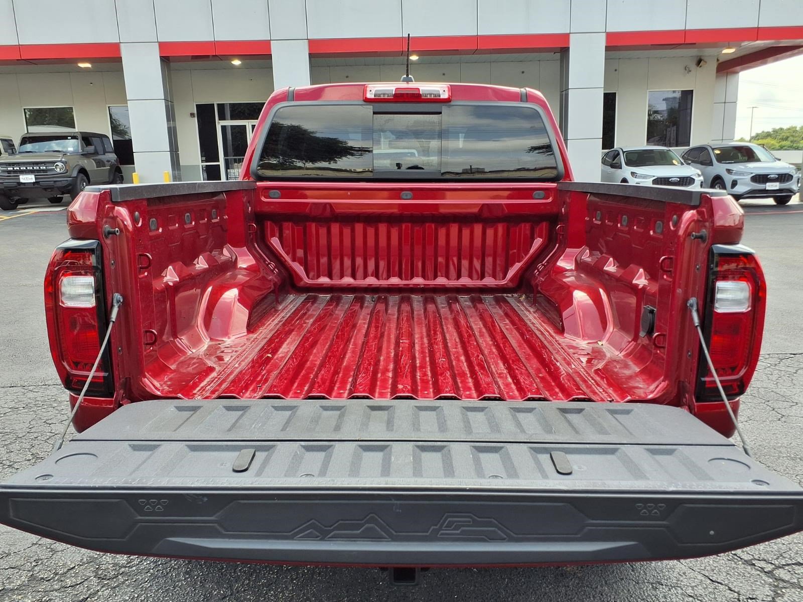 Used 2024 GMC Canyon Elevation w/ Convenience Package RWD image 11